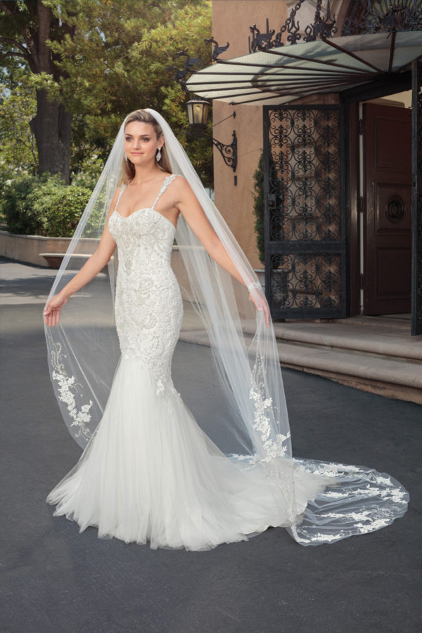 Casablanca Bridal | The Crystal Bride